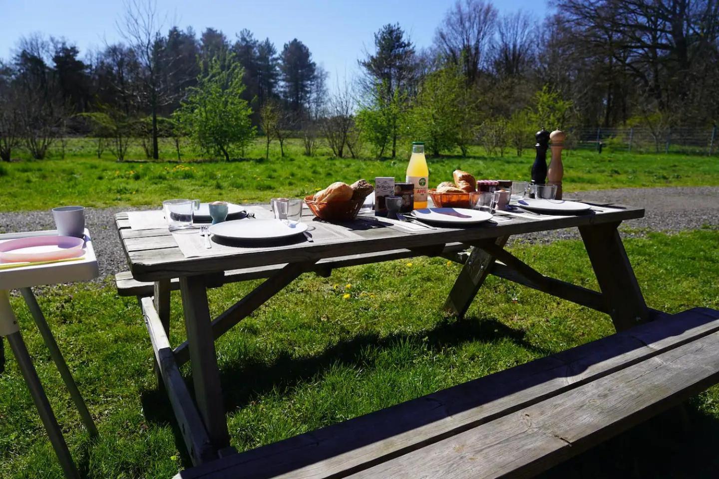 Glamping Met Bar En Prive Sanitair Voor 5 Personen Sneezy *
